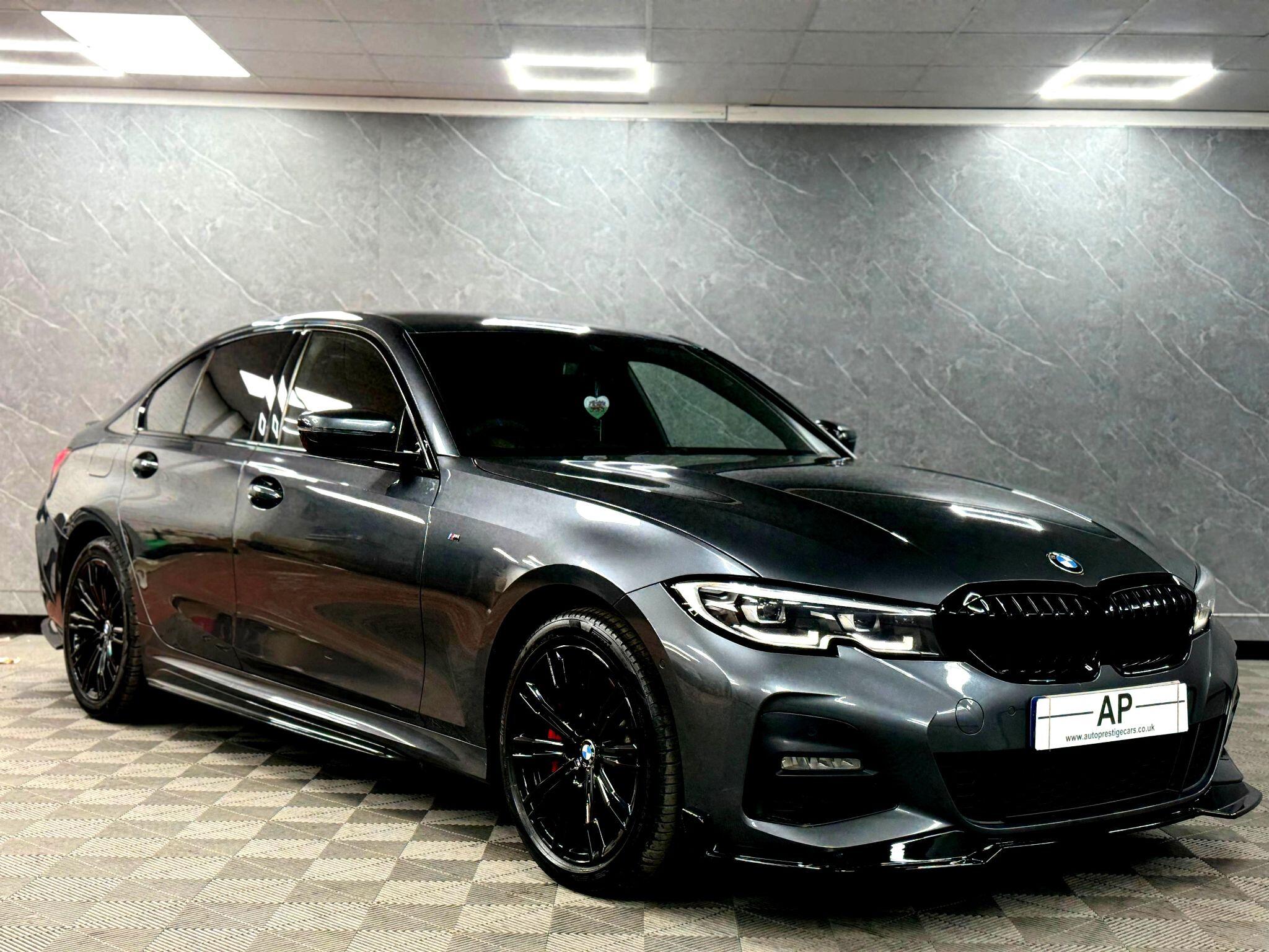 BMW 3 Series secondary view